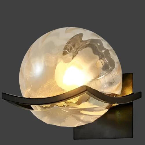 Nolan – Moderne LED-Wandlampe aus Glas