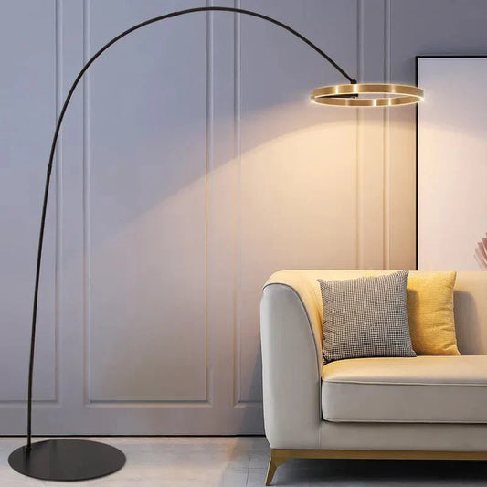 Giulia – Italienische Designer-Bogenleuchte