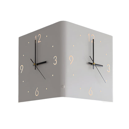 Elina – Beidseitige Wandleuchte mit Uhr