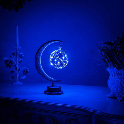 Lunaria – LED-Mondlampe mit Sternenlichtern