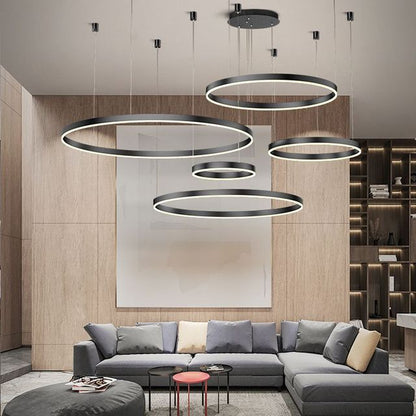 RingGlanz - Deckenkronleuchter mit LED-Kreisen